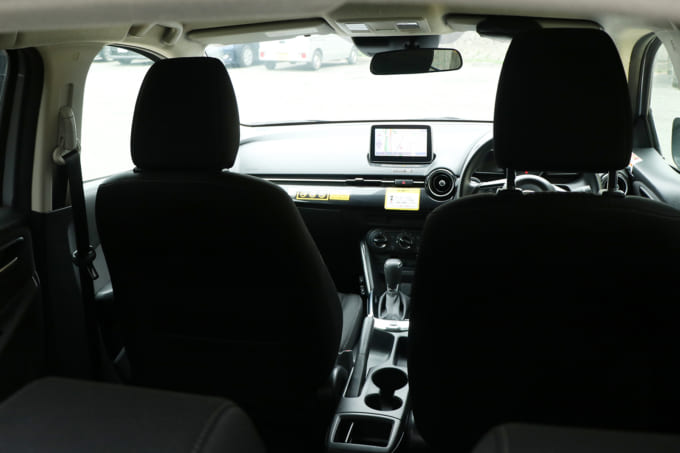 02車内ビフォアー