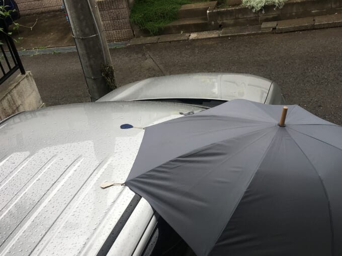 アイロン接着で「傘ぴったん」！ 雨の日に子どもをクルマに乗せるとき ...