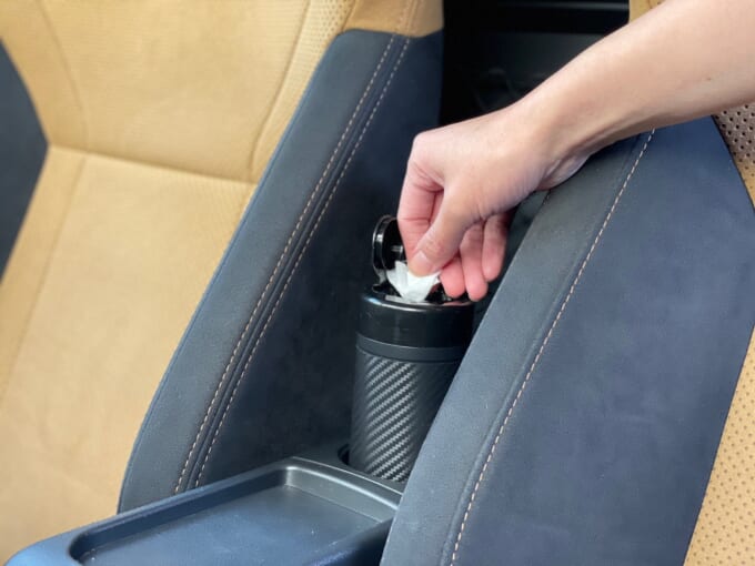 除菌ウェットティッシュ_黒