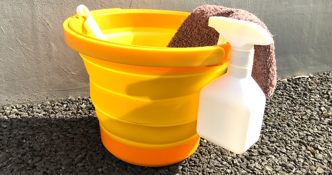 スッキリ収納できる折りたたみバケツ 使い方次第で活用シーンが広がる優れモノ 暮らしとくるま スッキリ収納できる折りたたみバケツ 使い方次第で活用シーンが広がる優れモノ 暮らしとくるま