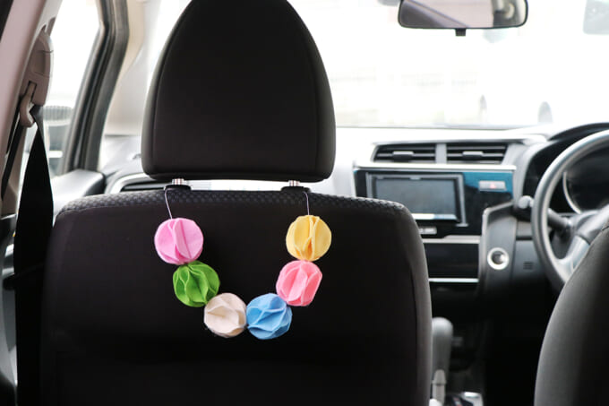 17車内ハニカムボール