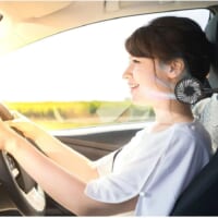 ヘッドレストファン